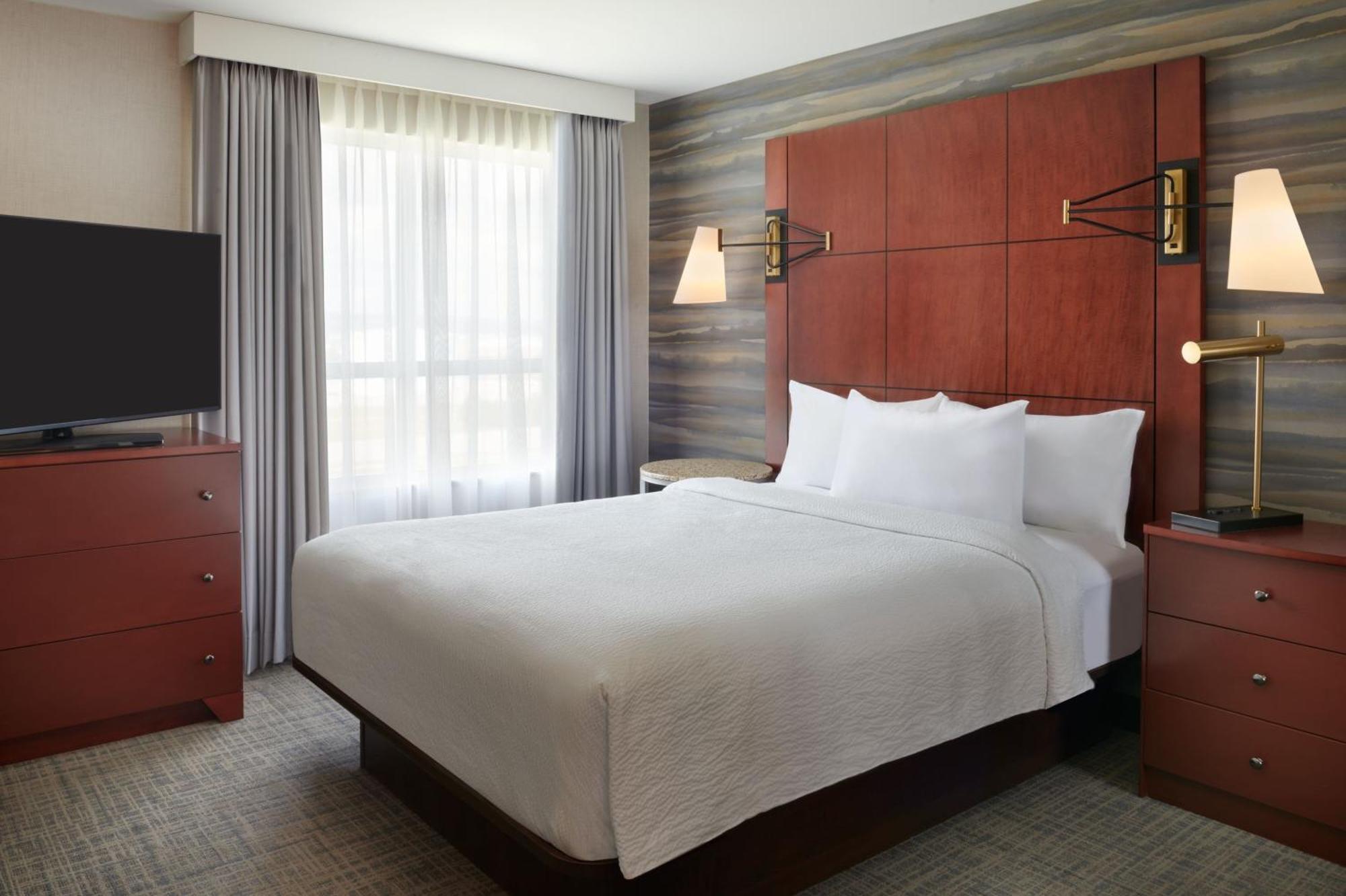 Residence Inn By Marriott Calgary Airport YYC Exterior foto