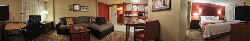 Residence Inn By Marriott Calgary Airport YYC Exterior foto